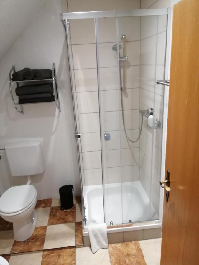 Pension Arkadenhof Loipersdorf bei Fuerstenfeld Bagian luar foto