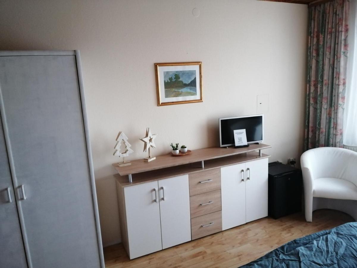 Pension Arkadenhof Loipersdorf bei Fuerstenfeld Bagian luar foto
