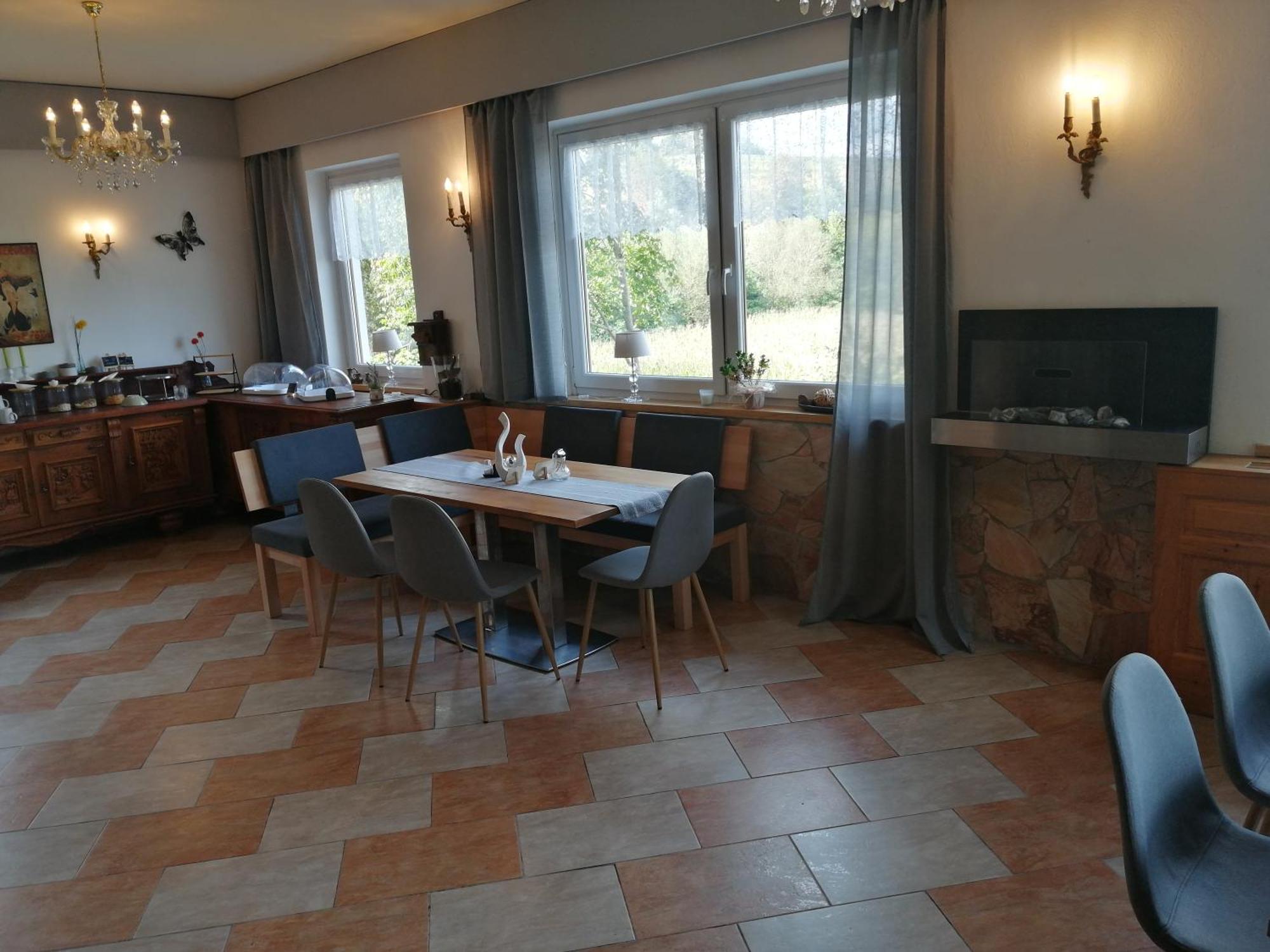 Pension Arkadenhof Loipersdorf bei Fuerstenfeld Bagian luar foto